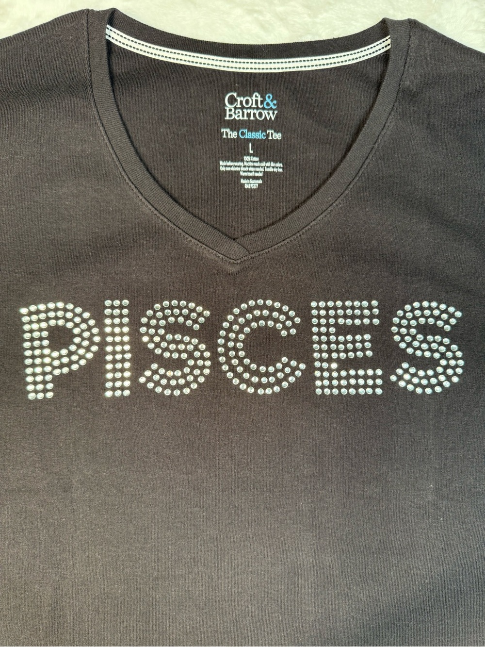 croft & barrow Black V-Neck Tee with 'PISCES' Rhinestone Design